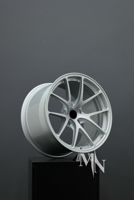 Đốm nhân tạo BBS RI D cho BMW F10 M5 hợp kim cạnh tranh OEM