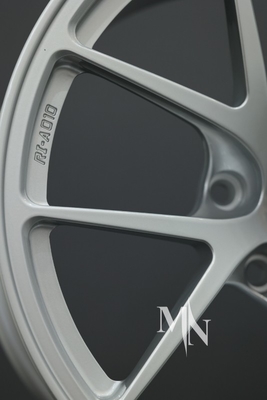 Đốm nhân tạo BBS RI D cho BMW F10 M5 hợp kim cạnh tranh OEM