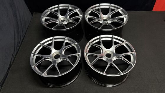 Bánh xe bạc kim cương BBS FI R Centerlock cho Porsche 911 991 992 GT3 GT3RS