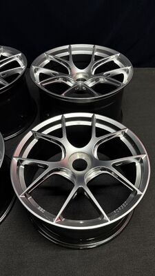 Bánh xe bạc kim cương BBS FI R Centerlock cho Porsche 911 991 992 GT3 GT3RS