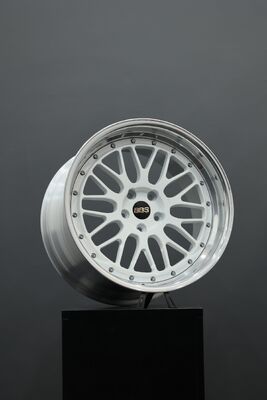 BBS LM Trắng bóng cho Toyota A90 A91 GR Supra